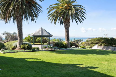 7 & 8 Monte Vista Sorrento - Accommodation Melbourne 1