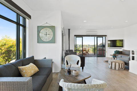 7 & 8 Monte Vista Sorrento - Accommodation Melbourne 3