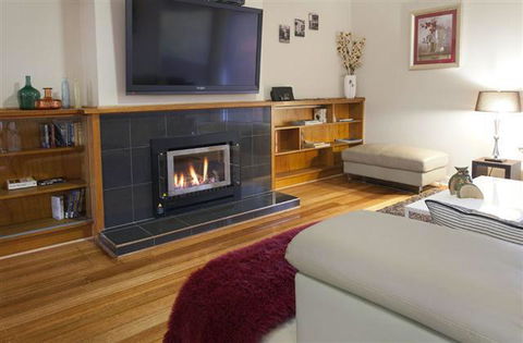 Lake Wendouree Luxury Apartments - Accommodation Melbourne 0