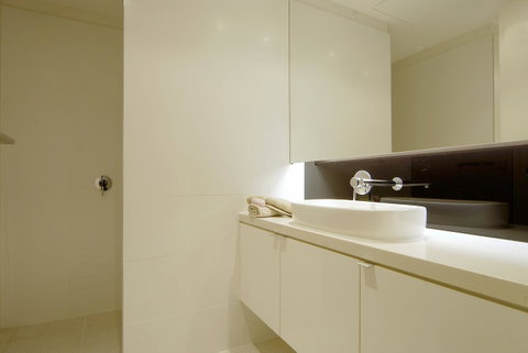 C-Scape Water Front Apartment - Accommodation Melbourne 8