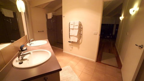Limosa Rise - Accommodation Melbourne 4
