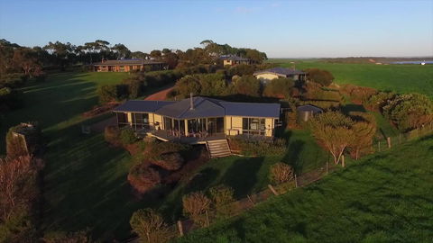 Limosa Rise - Accommodation Melbourne 24
