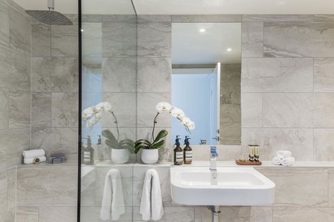 Quay West Suites Melbourne - Accommodation Melbourne 11