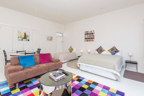 Cottages For Couples - Accommodation Melbourne 10