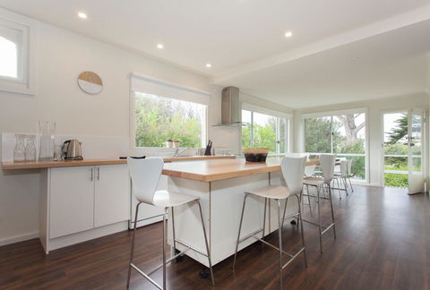 Sundowner - Accommodation Melbourne 2