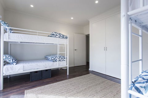 Sundowner - Accommodation Melbourne 13