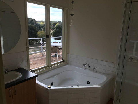 Lakeside Conti Villas - Accommodation Melbourne 3