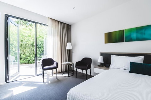 Quarters At Flinders Hotel - Accommodation Melbourne 13