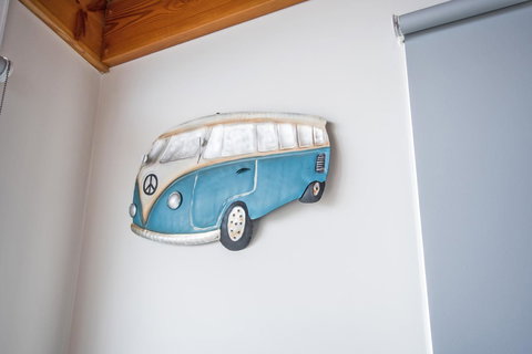 Stunning Waterfront Only 10 Minutes To Phillip Island - FREE EV UNIT 7kW For Electric Cars - Pet Friendly, Fireplace FREE WIFI Wine & Chocolates - Accommodation Melbourne 24