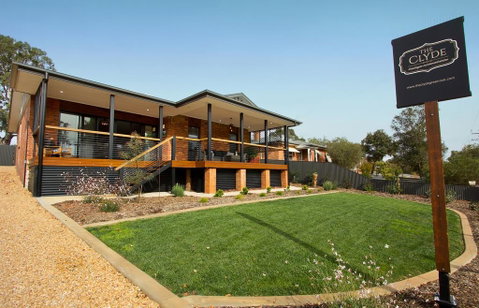 The Clyde Greenock - Accommodation Melbourne 1