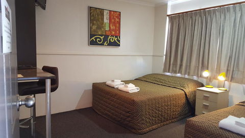 The Commercial Hotel Motel - Accommodation Melbourne 2