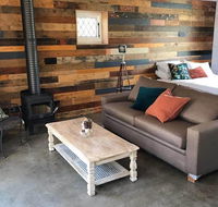 The Cottage - 58 Acre Farm Stay at Hanging Rock - Accommodation Melbourne
