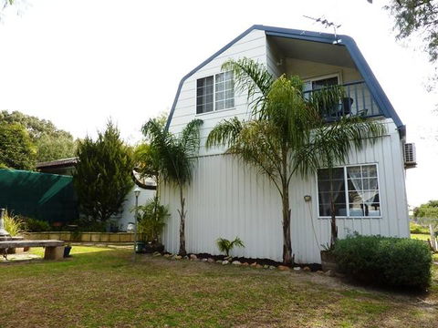 The Doo Drop Inn - Accommodation Melbourne 2