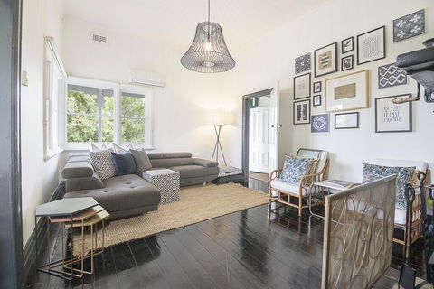 The Gardener's Cottage - Accommodation Melbourne 1