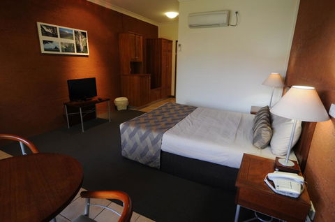 The Gidgee Inn - Melbourne 4u 3