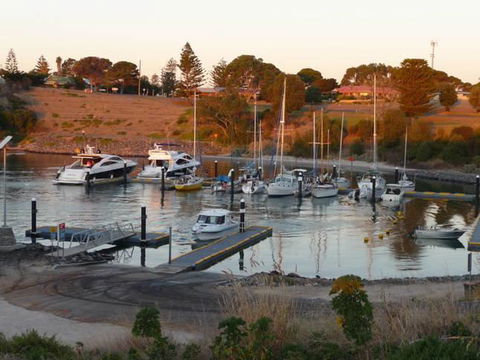 The Hideaway - Accommodation Melbourne 0