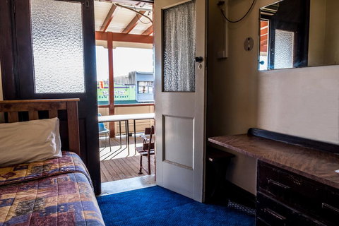 The Imperial Hotel - Accommodation Melbourne 1