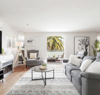 The Jetty Apartment by Ready Set Host - Accommodation Melbourne