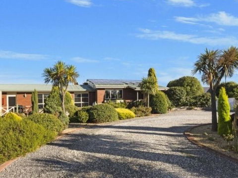 The Lodge - Accommodation Melbourne 2