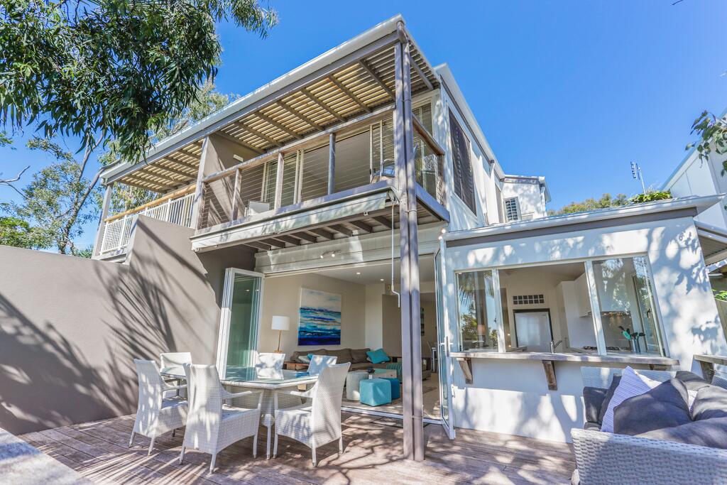 Sunshine Beach QLD Accommodation Melbourne