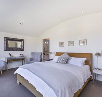 The Quarter Deck - Accommodation Melbourne