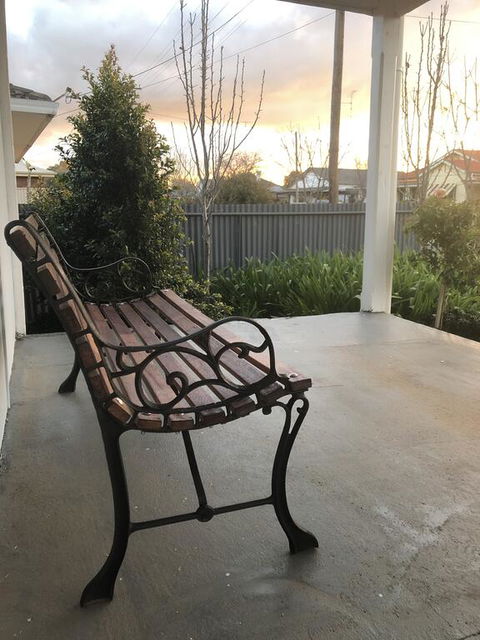 The Rested Guest 3 Bedroom Cottage West Wyalong - Accommodation Melbourne 2
