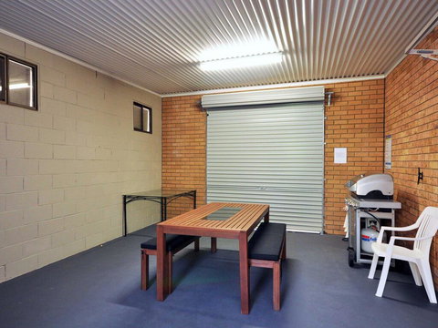 The Studio On The Lake @ Fishing Point, Lake Macquarie - Honestly Put The Line In And Catch Fish - Accommodation Melbourne 2