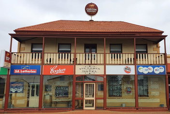 The Victoria Hotel with Accommodation Melbourne