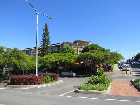 The Village At Burleigh - Accommodation Melbourne 2