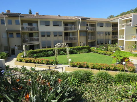 The Village At Burleigh - Accommodation Melbourne 3