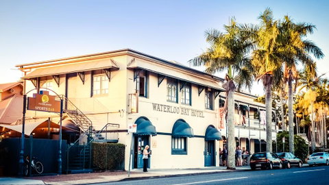 The Waterloo Bay Hotel - Accommodation Melbourne 0