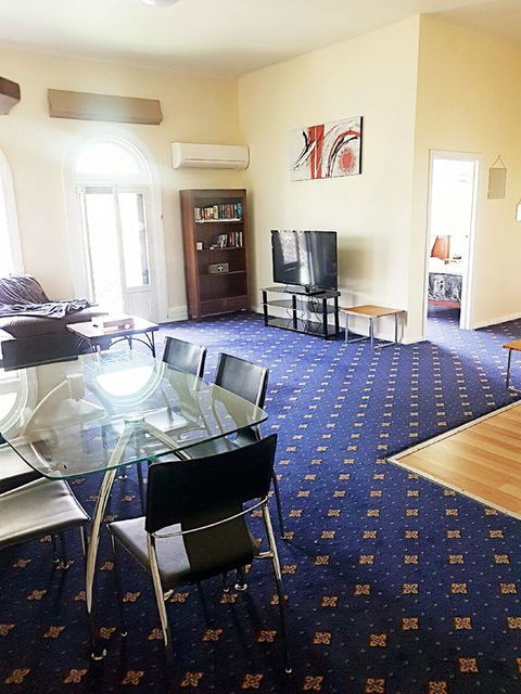 The Wharf Hotel - Accommodation Melbourne 3