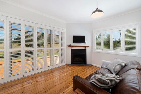 Toms Cottage - Wilgowrah -A Country Escape - Accommodation Melbourne 2