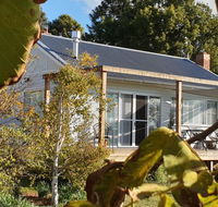 Toms Cottage - Wilgowrah -A Country Escape - Accommodation Melbourne