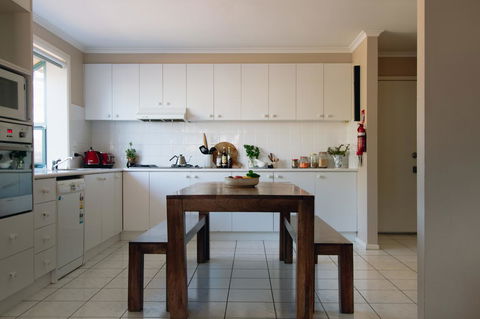 Torquay Retreats - Anderson - Accommodation Melbourne 3