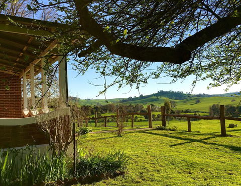 Tracton Homestead - Melbourne 4u 1
