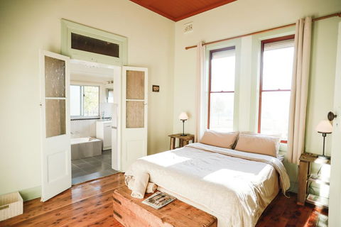 Tracton Homestead - Melbourne 4u 3