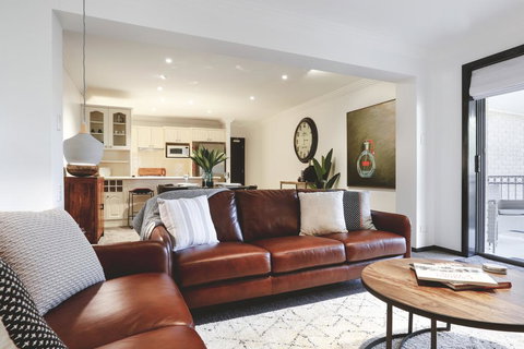 Tre Sorelle Camden - Accommodation Melbourne 0