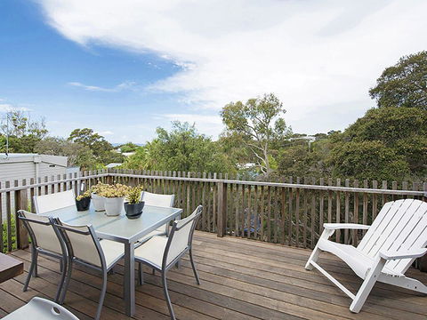 Treetops - Accommodation Melbourne 3