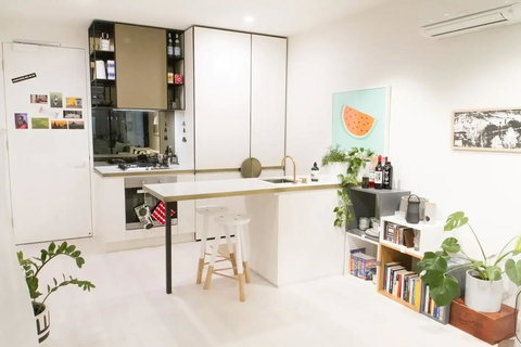 Trendy 1 Bedroom Apartment In The Heart Of Collingwood - Accommodation Melbourne 1