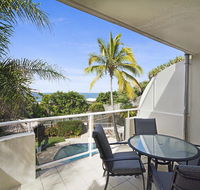 Tropical  modern with rooftop terrace - Accommodation Melbourne