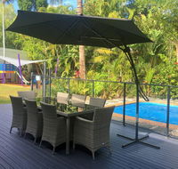 Tropical Private Open Space at Trinity - Accommodation Melbourne