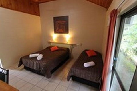 Tully Motel - Accommodation Melbourne 2