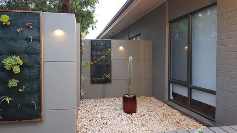 Two Bedroom Garden Apartment - Accommodation Melbourne 3
