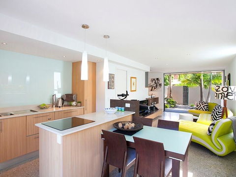 U3/27 Noosa Parade, Noosa Sound - Accommodation Melbourne 3