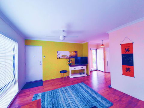 Unique Bouvard Beach House Mandurah - Melbourne 4u 0