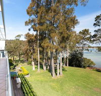 Unit 1 44 Danalene Pde fantastic waterfront property with air con - Accommodation Melbourne