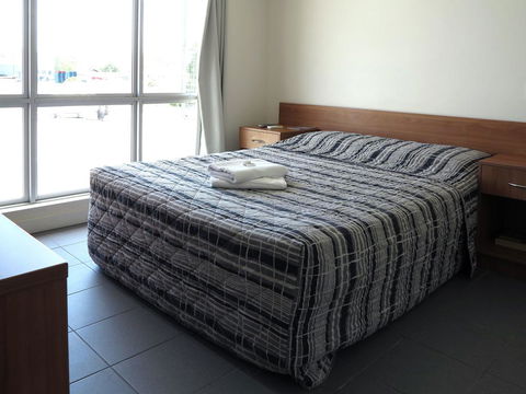 Upper Ross Hotel - Accommodation Melbourne 1