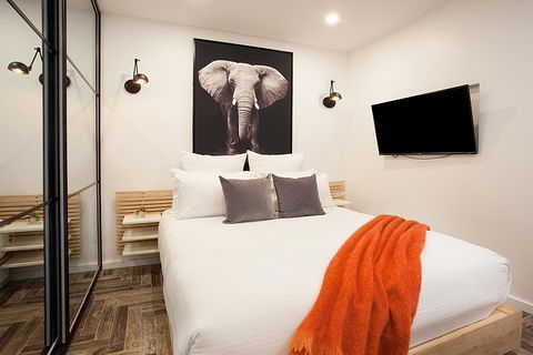 Urban Rest - Young St - Accommodation Melbourne 2