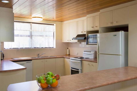 Vacation Village - Accommodation Melbourne 3